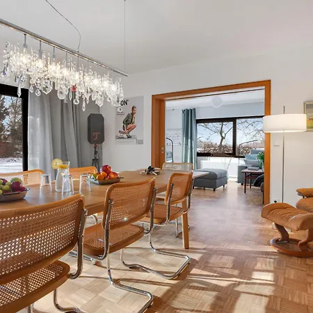 Stilvoller Bauhaus Mit Sauna In Lueneburger Heide Fuer 8 Gaeste * 레템
